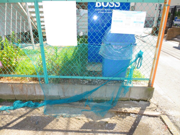 物件外観写真4　(建物設備)