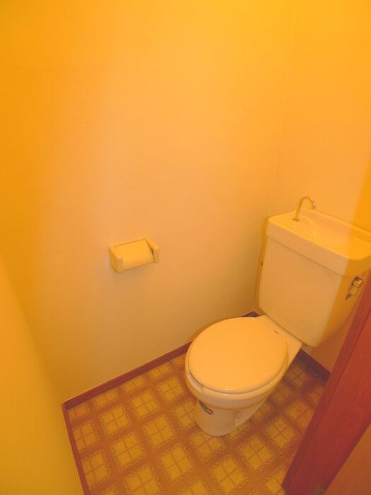 物件内観写真10　(トイレ)