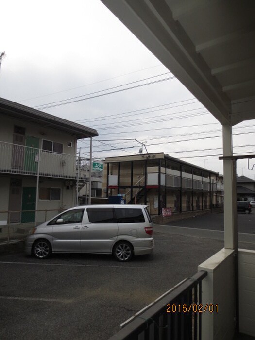 物件内観写真16　(室内からの展望)