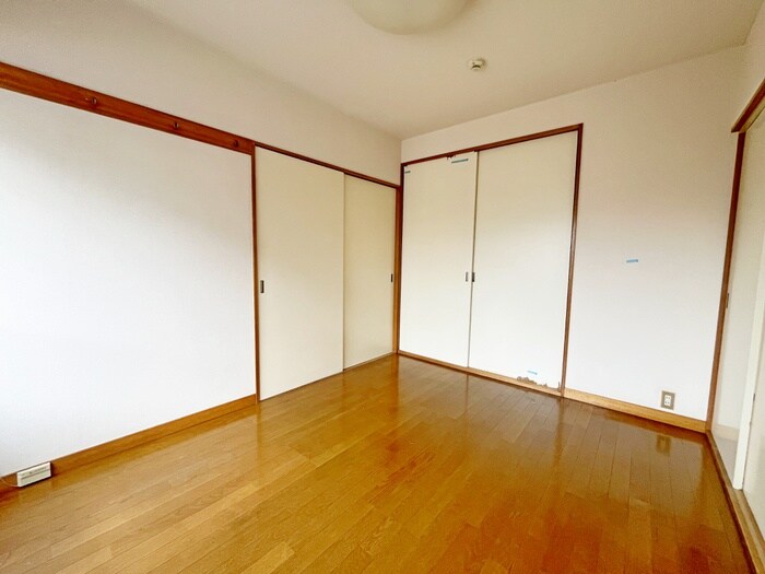 物件内観写真11　(居室)