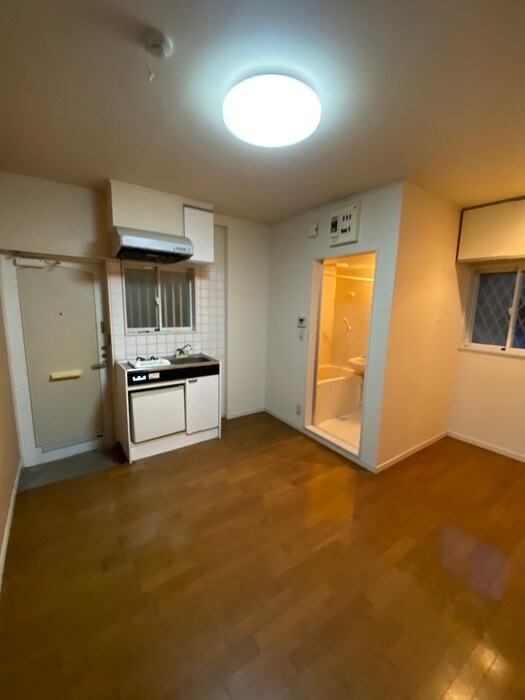 物件内観写真8　(居室)