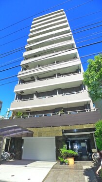 トランスパレントの外観写真