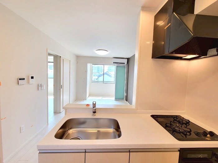 物件内観写真8　(居室)