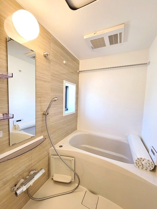 物件内観写真10　(バス／シャワールーム等)