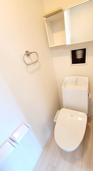 物件内観写真12　(トイレ)