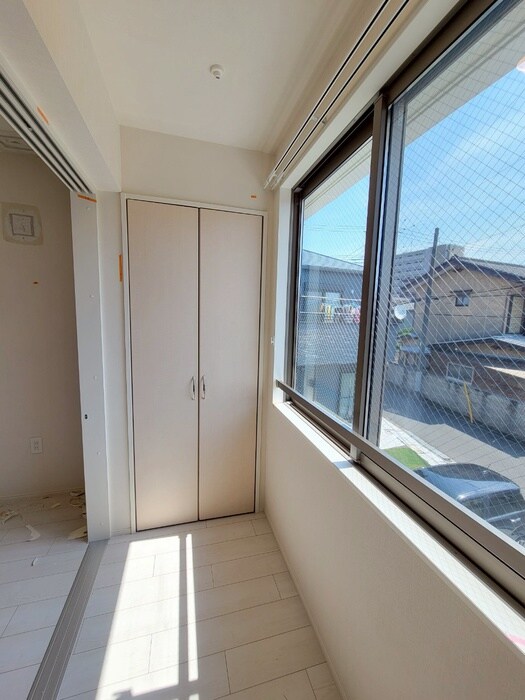 物件内観写真14　(ベランダ・バルコニー)