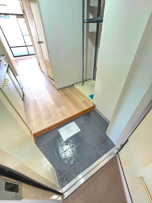 物件内観写真22　(玄関)