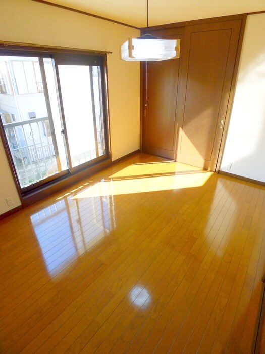 物件内観写真5　(居室)