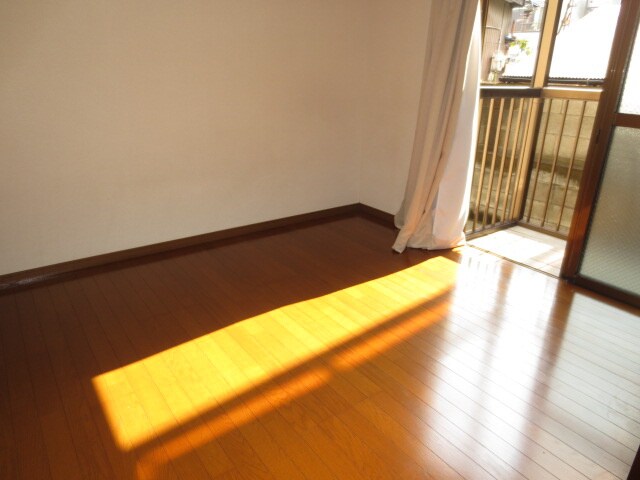 物件内観写真9　(居室)