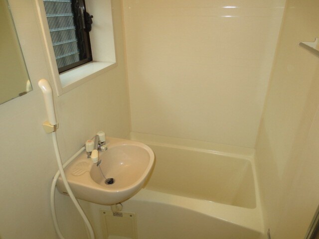 物件内観写真11　(バス／シャワールーム等)