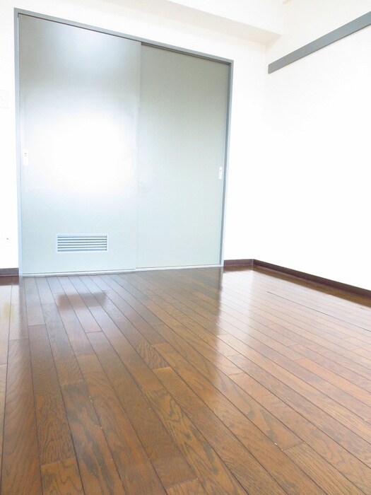 物件内観写真12　(居室)