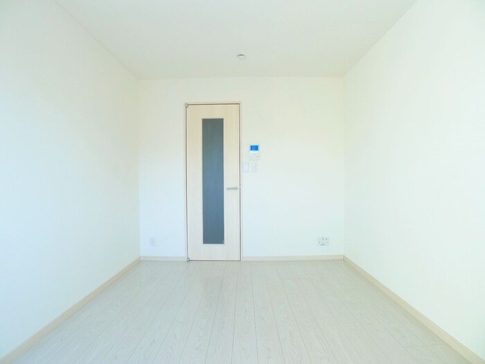 物件内観写真8　(内観写真)