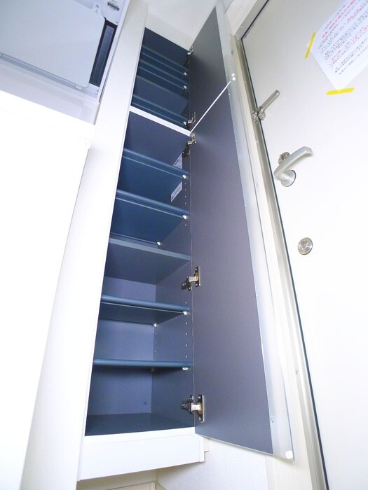 物件内観写真18　(靴箱)