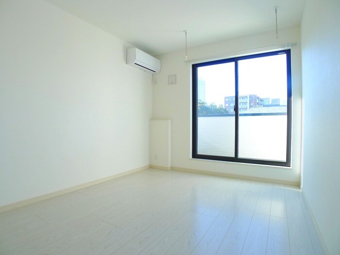 物件内観写真19　(居室)