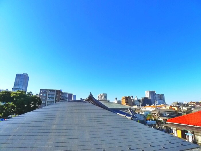 物件内観写真22　(室内からの展望)