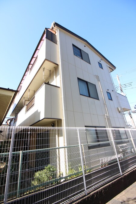 レジデンス小山田外観写真