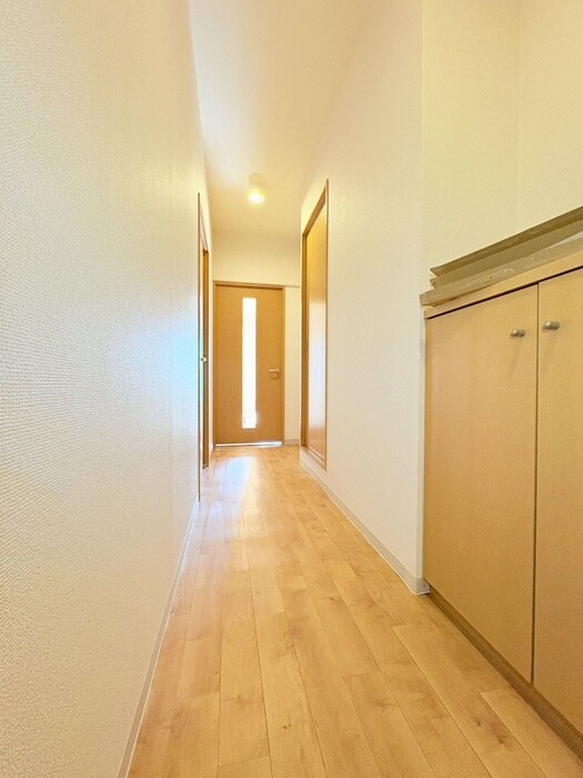 物件内観写真19　(廊下)