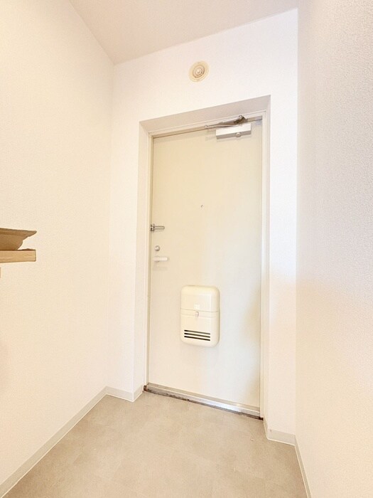 物件内観写真20　(玄関)