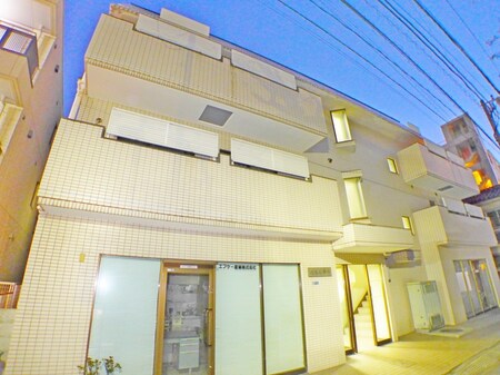 ベルレ市川外観写真
