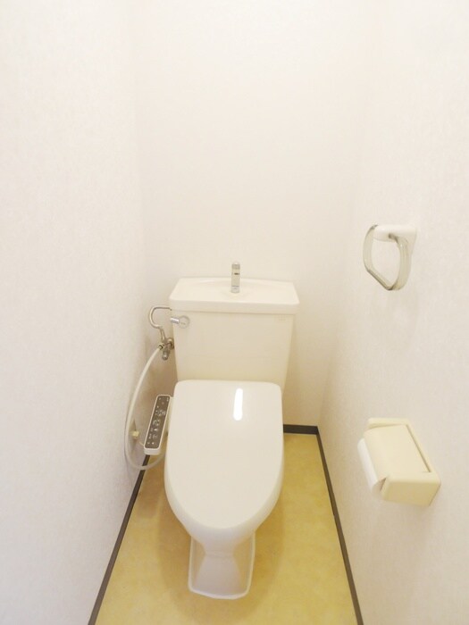 物件内観写真8　(トイレ)