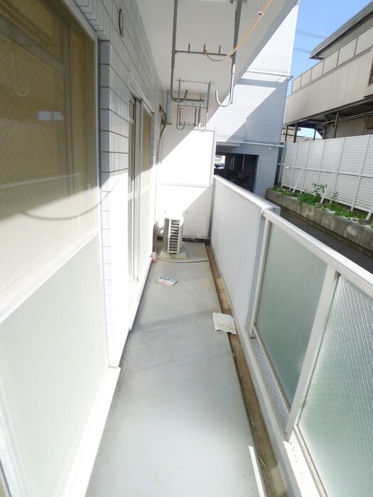 物件内観写真18　(室内からの展望)