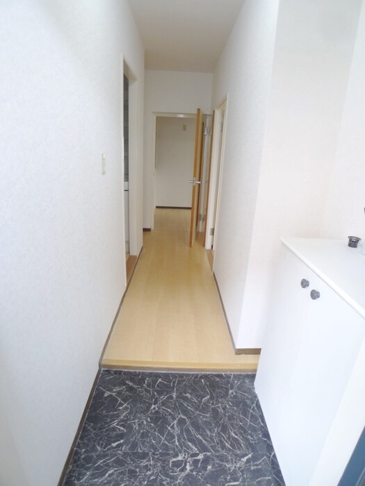 物件内観写真20　(玄関)