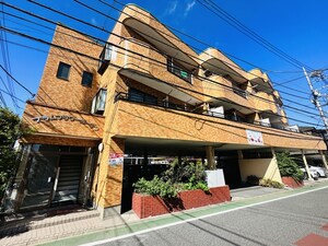 プラムフラワーガーデン外観写真