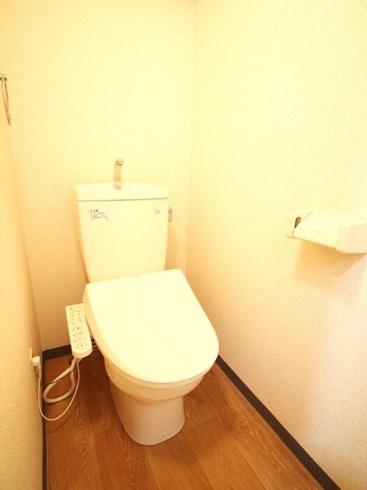 物件内観写真10　(トイレ)