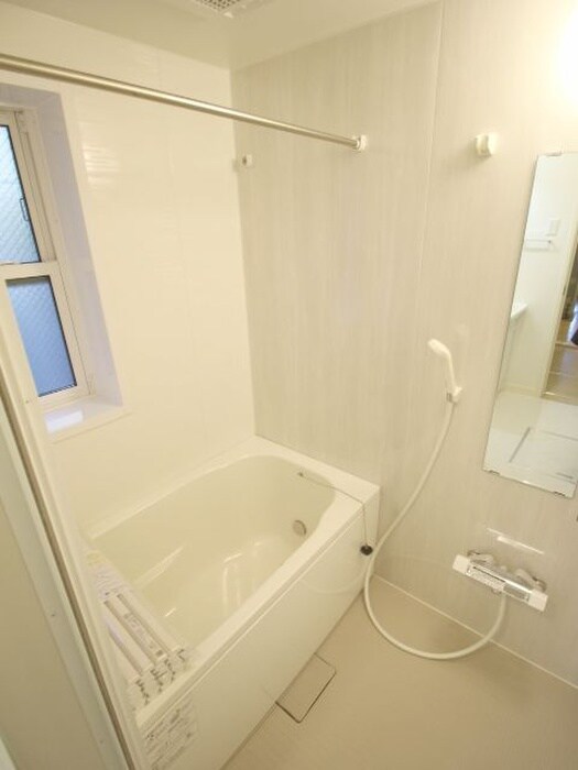物件内観写真8　(バス／シャワールーム等)