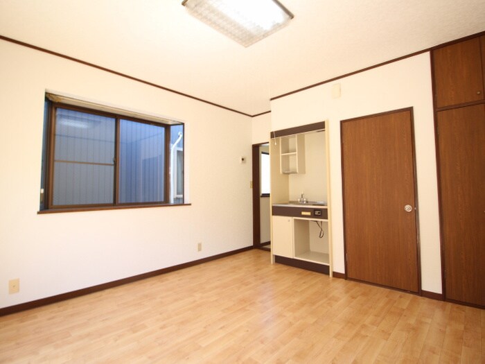 物件内観写真7　(居室)