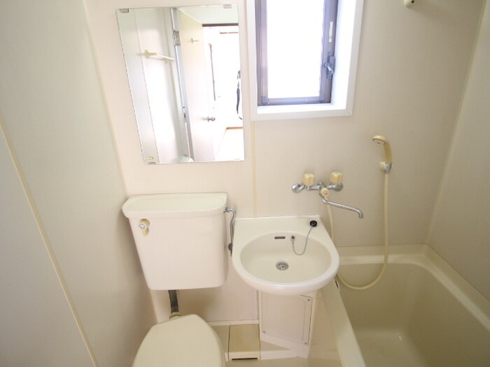 物件内観写真16　(洗面)