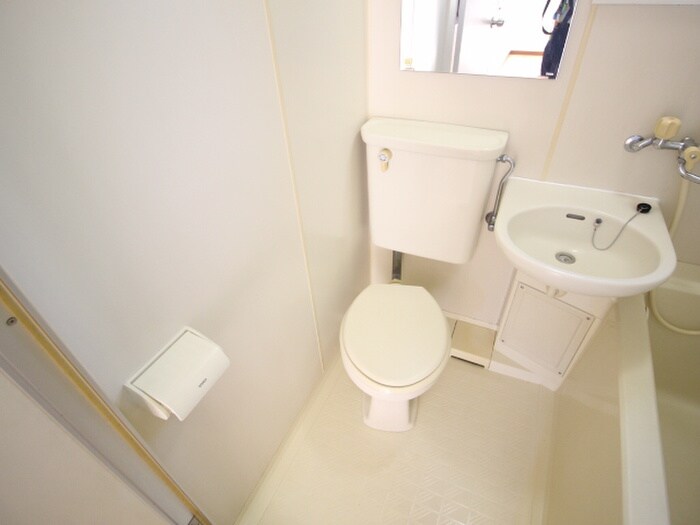 物件内観写真17　(トイレ)