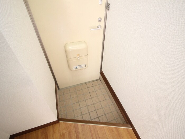 物件内観写真19　(玄関)