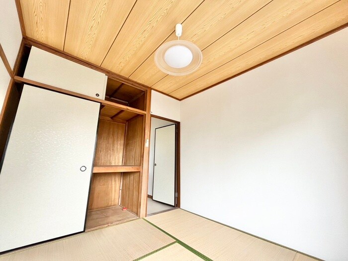 物件内観写真10　(居室)