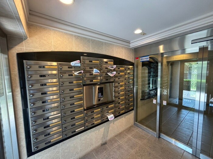 物件外観写真4　(建物設備)