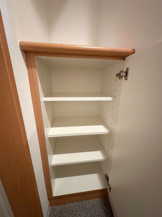 物件内観写真18　(靴箱)