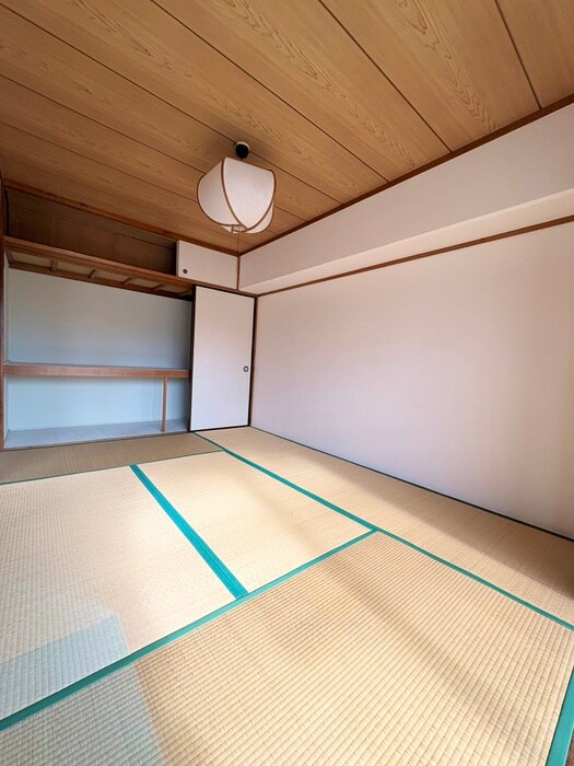 物件内観写真11　(居室)