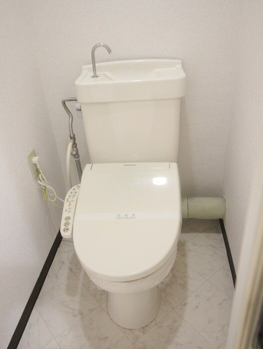 物件内観写真14　(トイレ)