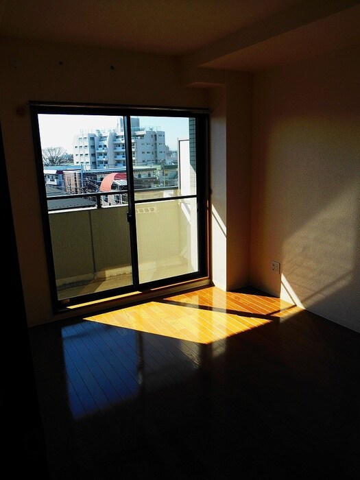 物件内観写真9　(居室)