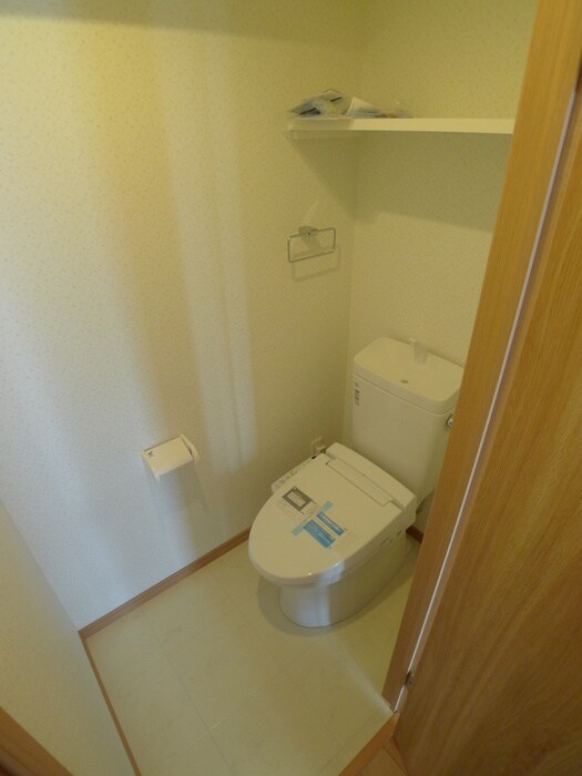 物件内観写真13　(トイレ)