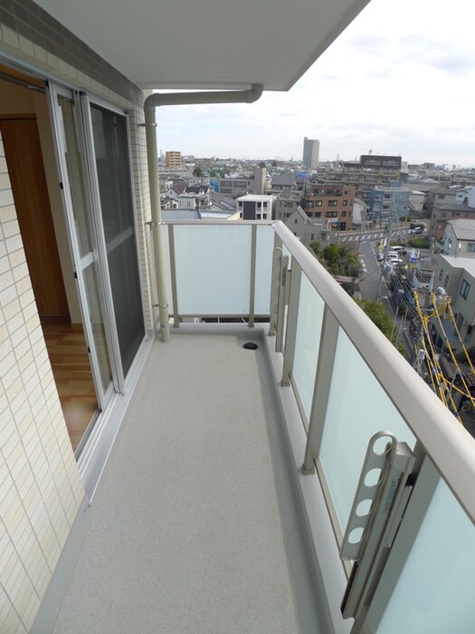 物件内観写真16　(室内からの展望)