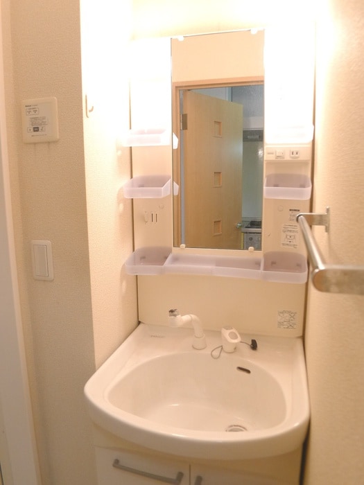 物件内観写真10　(洗面)