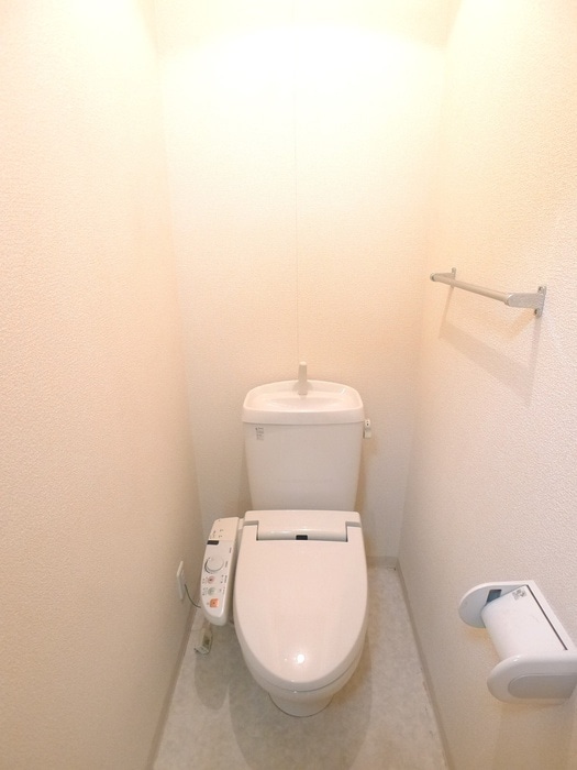 物件内観写真11　(トイレ)