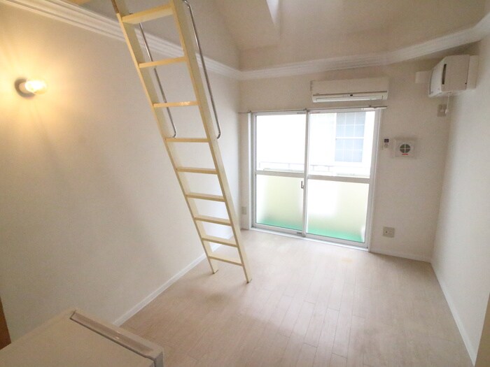 物件内観写真7　(居室)