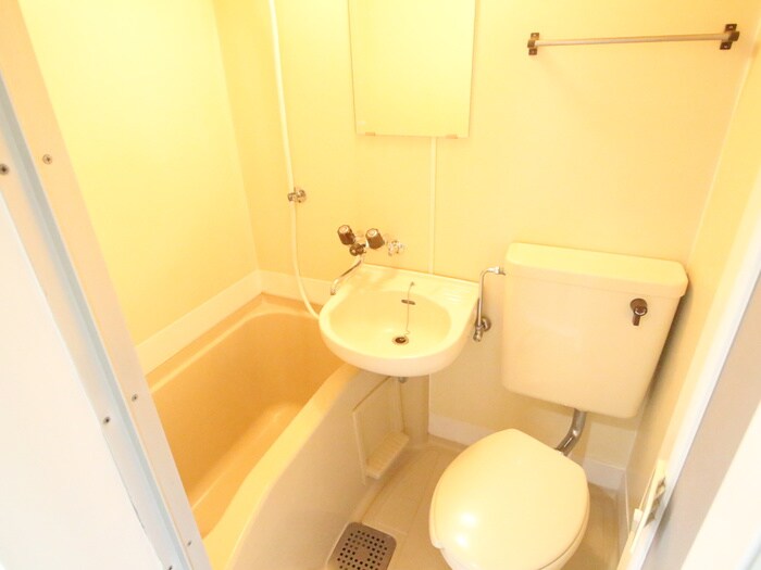 物件内観写真12　(バス／シャワールーム等)