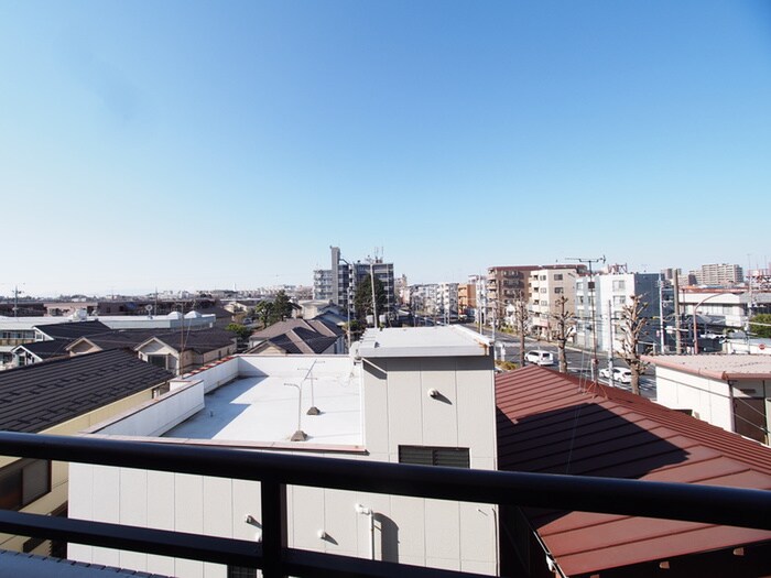 物件内観写真22　(室内からの展望)