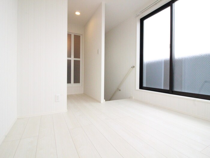 物件内観写真11　(居室)