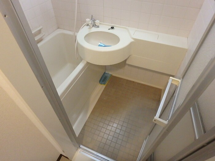 物件内観写真8　(バス／シャワールーム等)