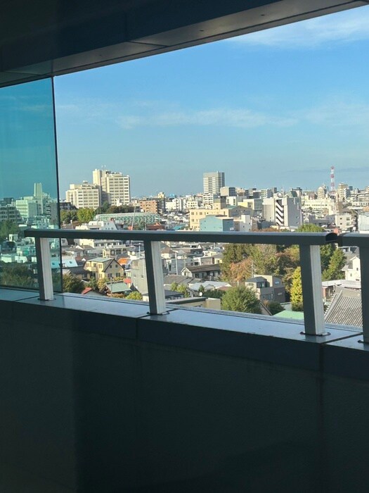 物件内観写真10　(室内からの展望)