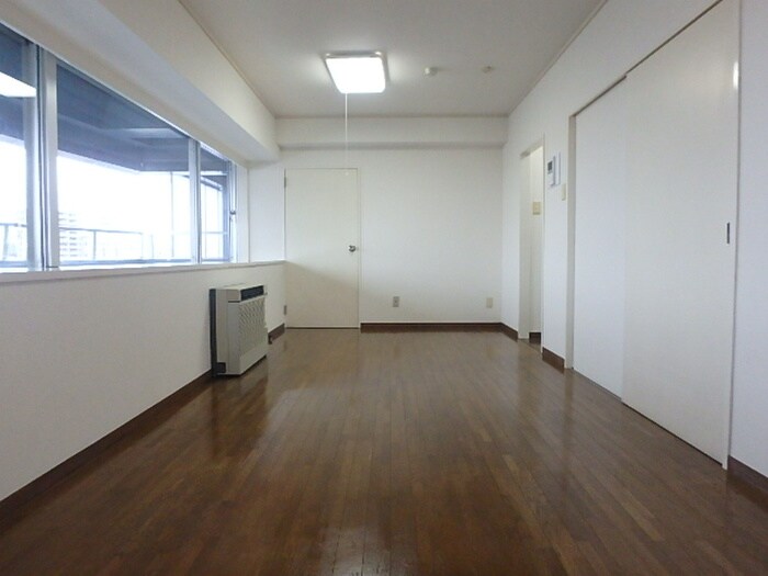 物件内観写真11　(居室)